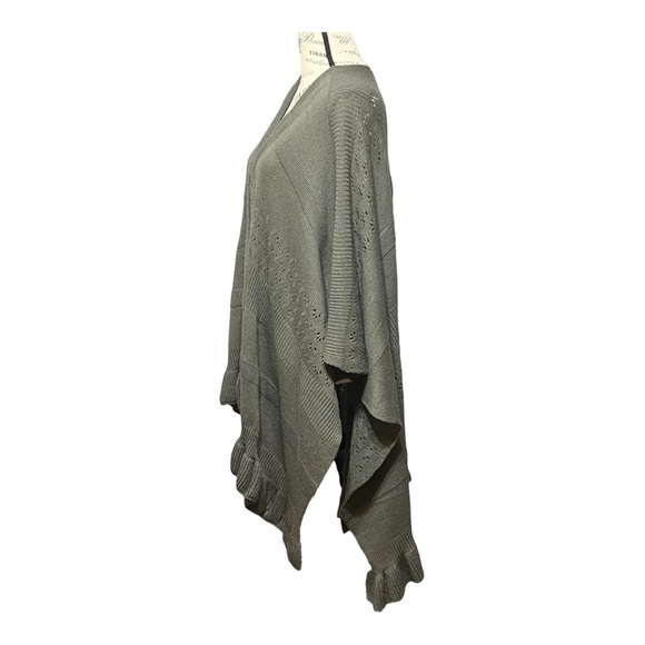 Tea Green Chunky Open Knit Ruffle Shawl Wrap Lagenlook Winter Layering Piece OS - Picture 3 of 15